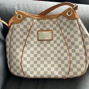 LV Galleria Azur MM